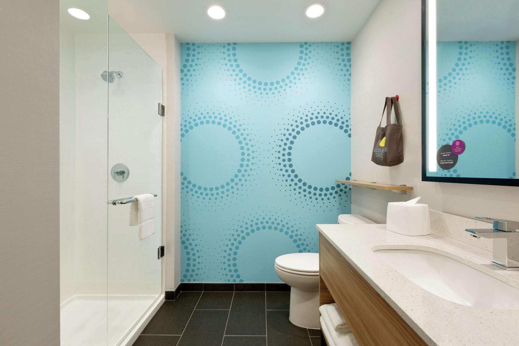 Tru By Hilton St. Charles St. Louis Hotel Saint Charles Екстериор снимка