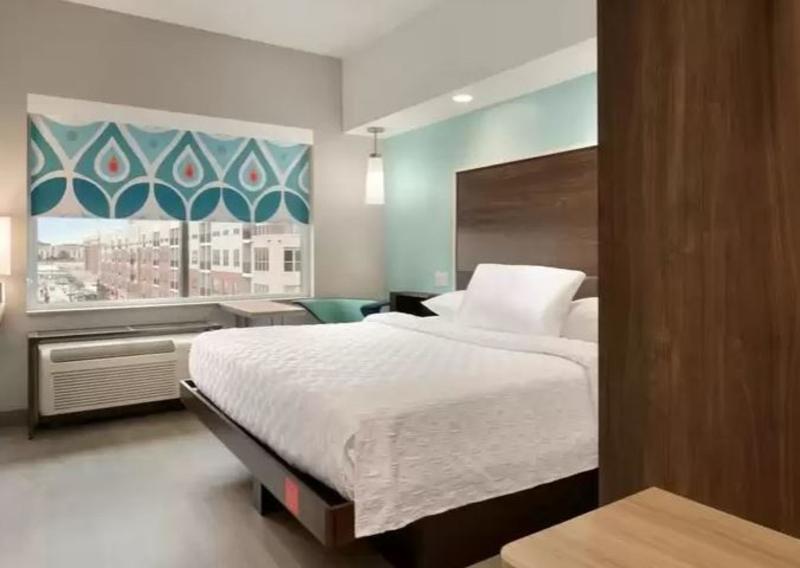 Tru By Hilton St. Charles St. Louis Hotel Saint Charles Екстериор снимка